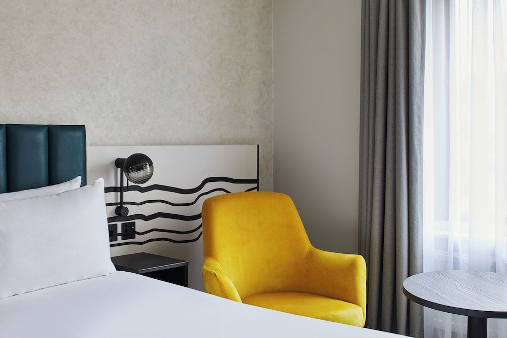 undefined Leonardo Hotel Dublin Christchurch 9