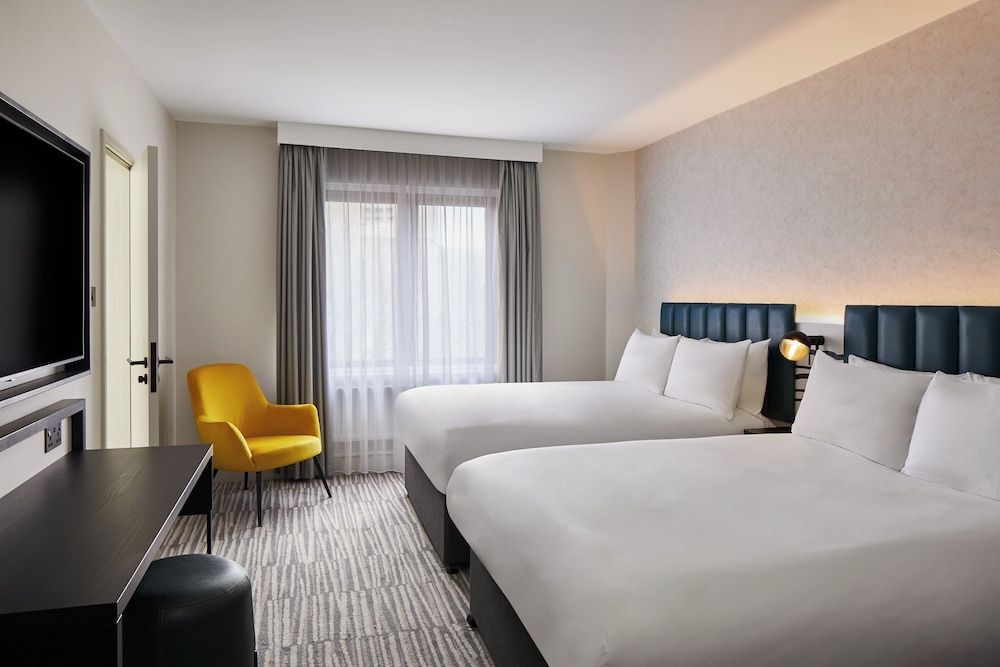 undefined Leonardo Hotel Dublin Christchurch 4