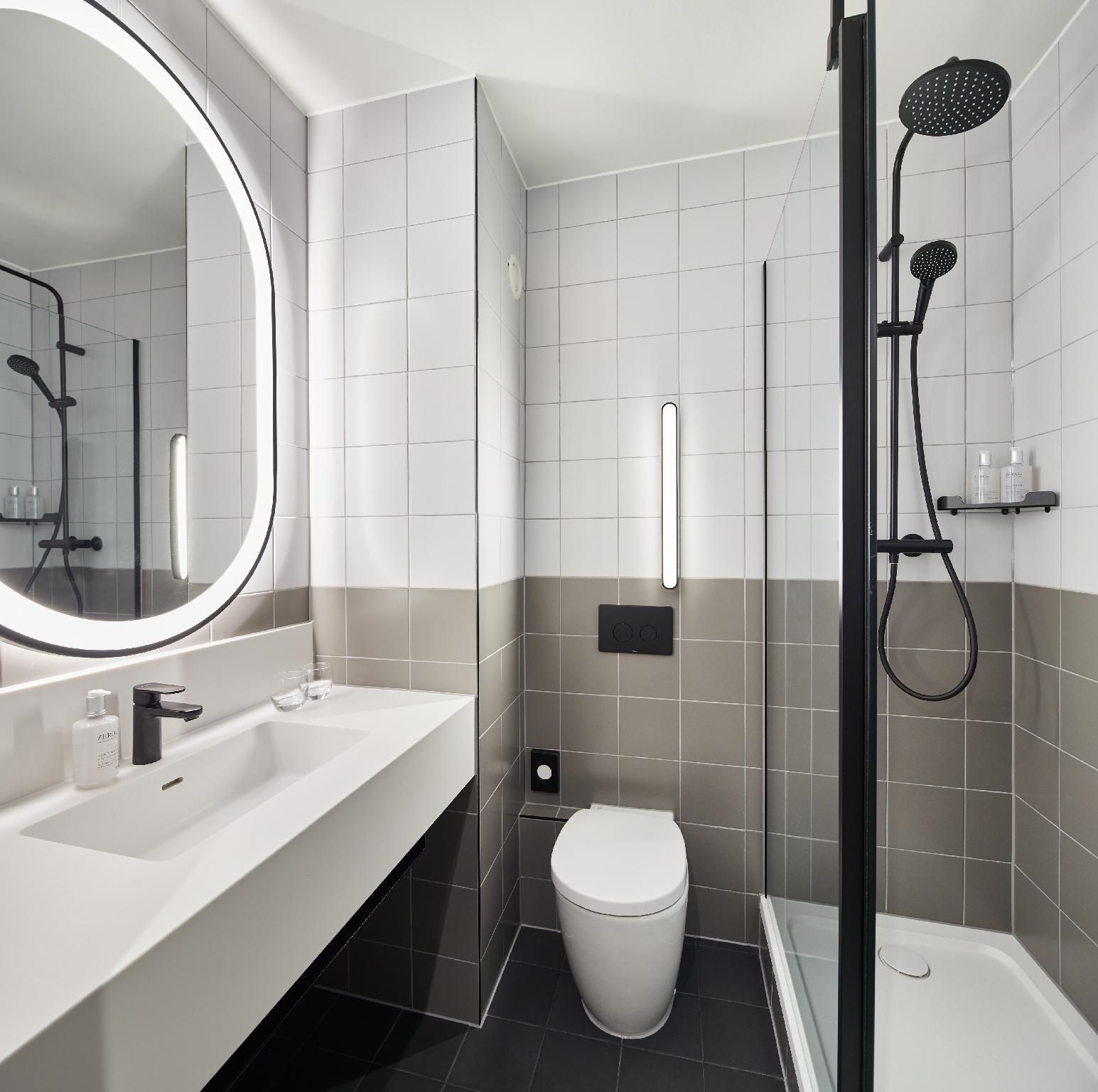 Standard Twin Room (Type A)