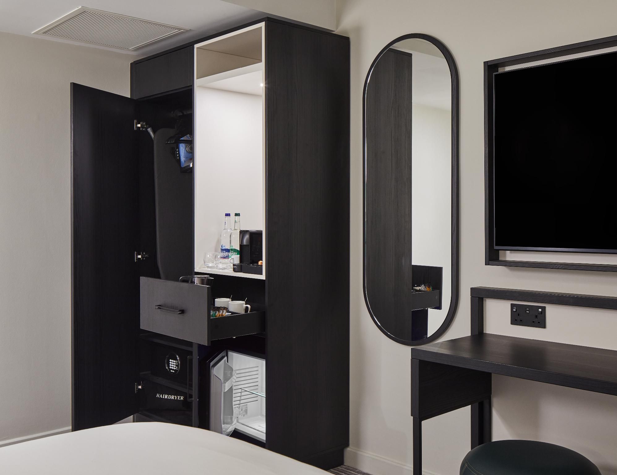 Standard Twin Room (Type A)