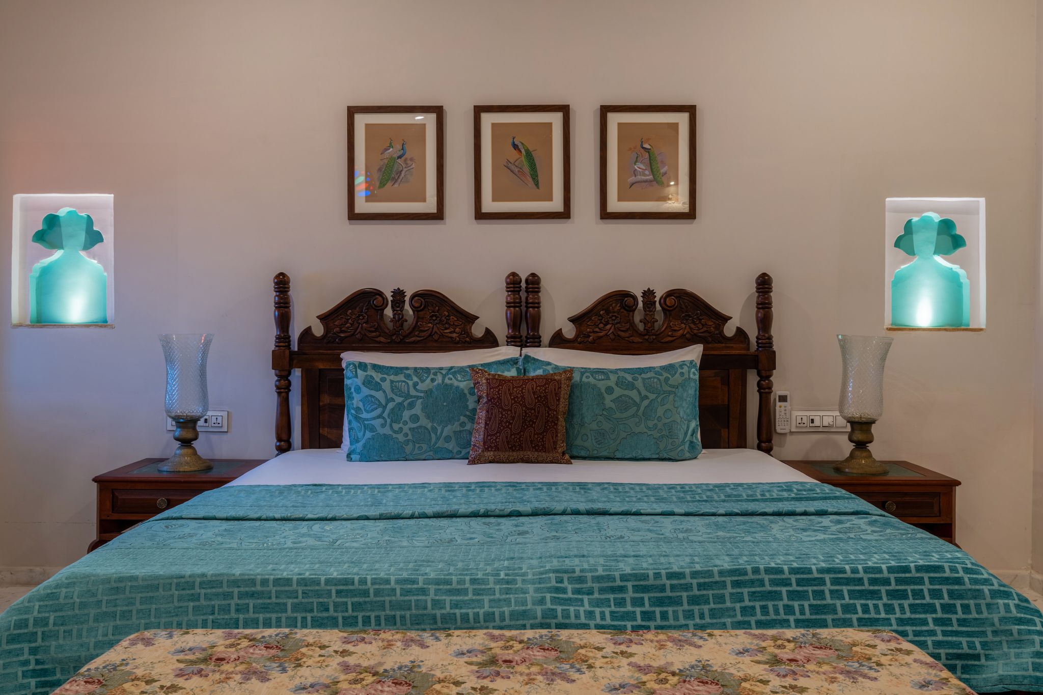 Royal Heritage Suite Room