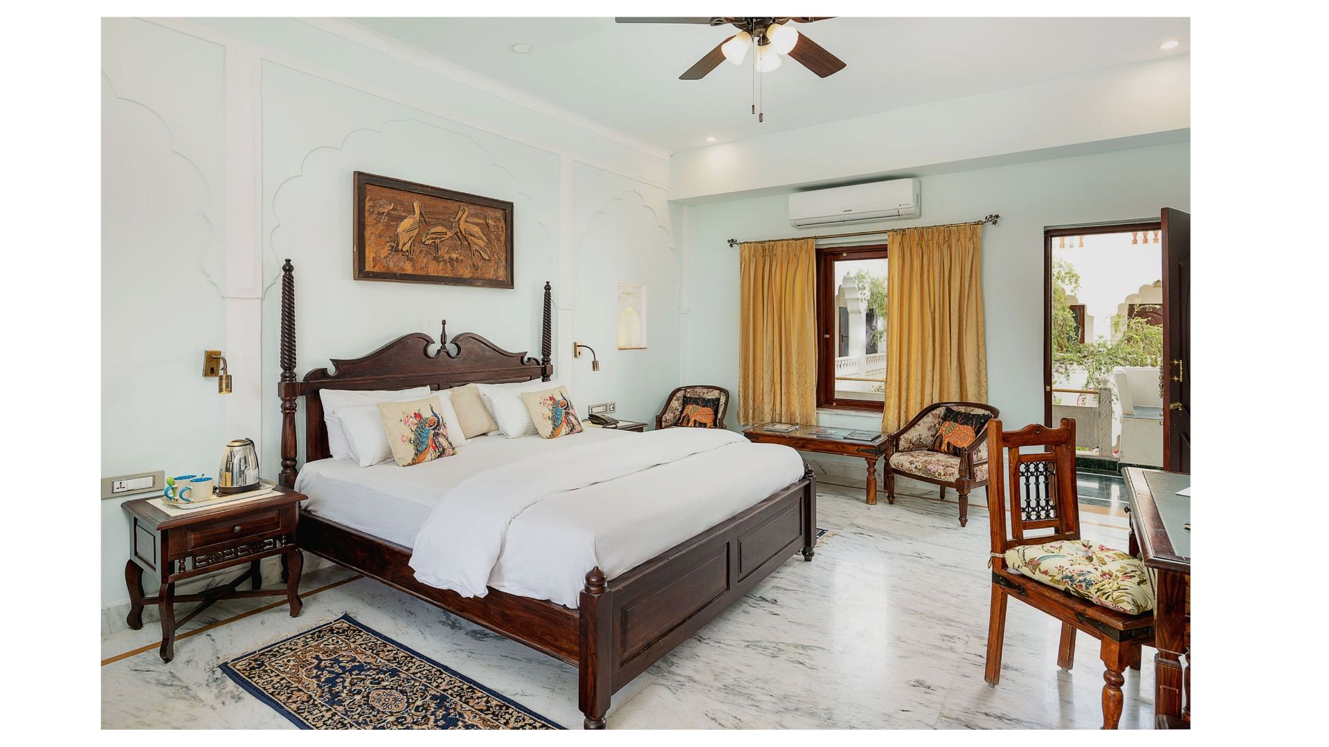 Royal Heritage Suite	