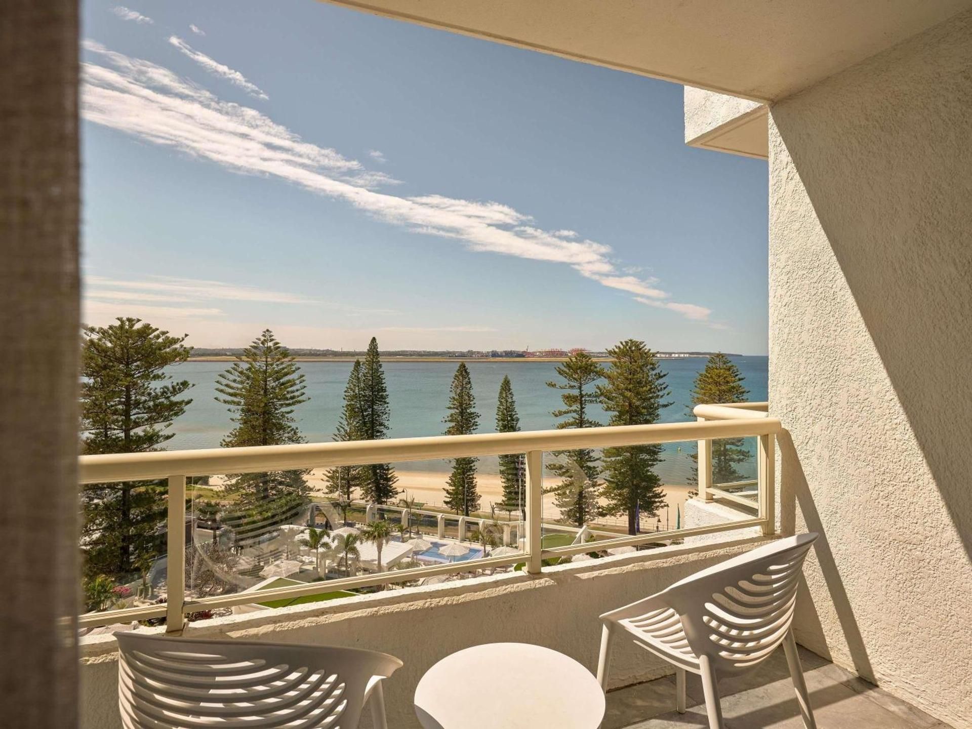 Superior Room 1 King Bed And Spa