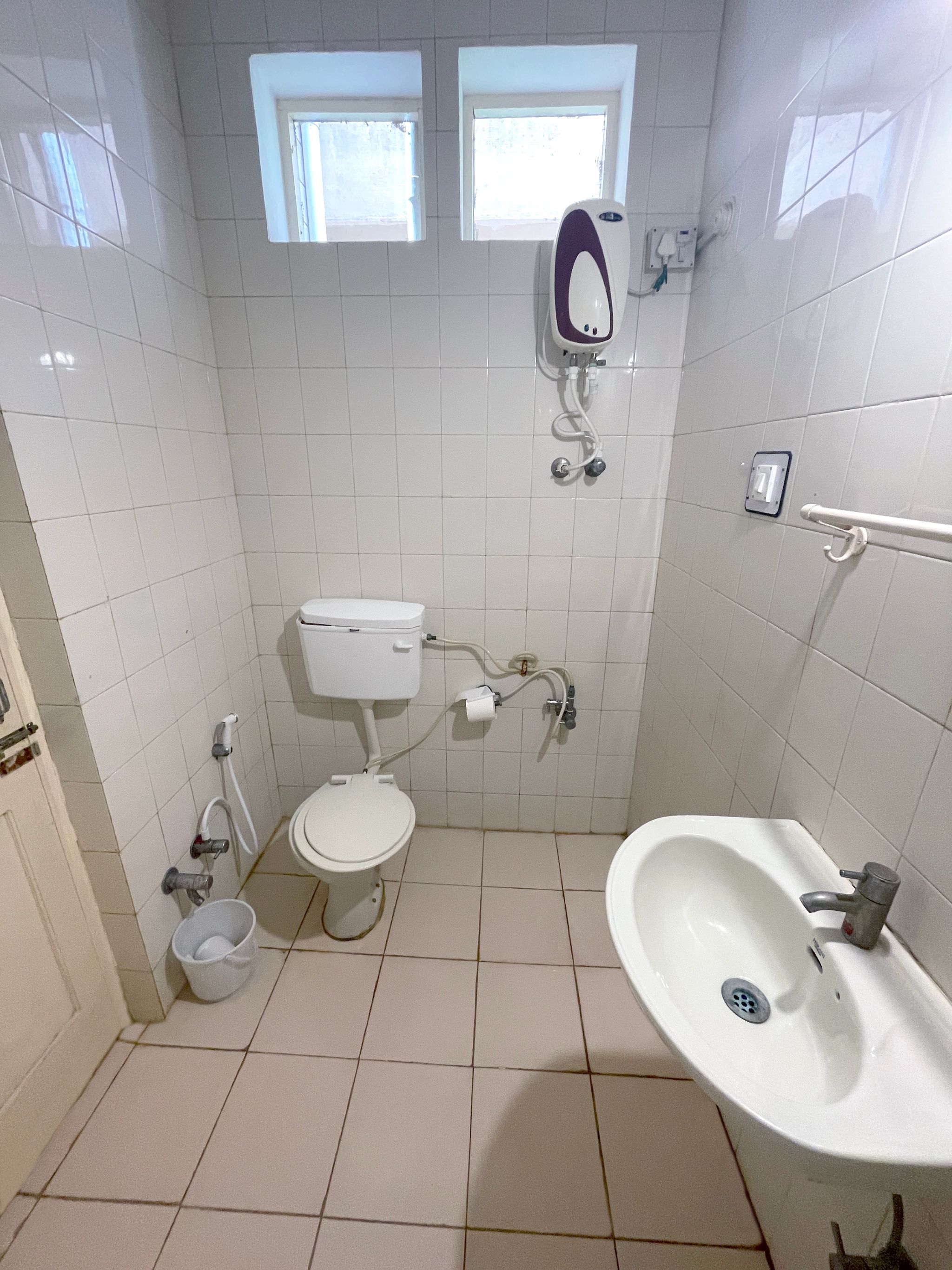 StayGuru Resort Farm Villa Semi Deluxe Room 6