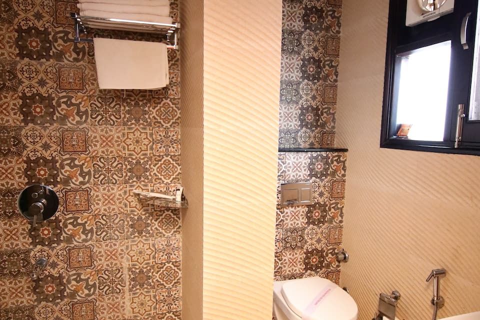 Corporate Deluxe(Climate Controlled Room with Super Comfortable Mattress)