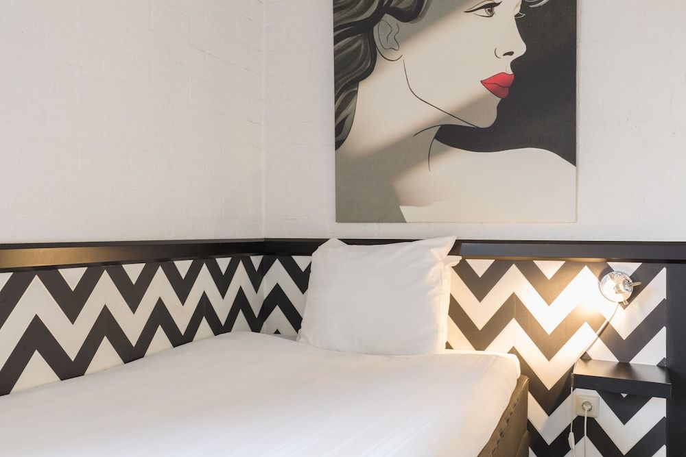 Leonardo Hotel Lelystad City Center Single Room, 1 Large Twin Bed 2