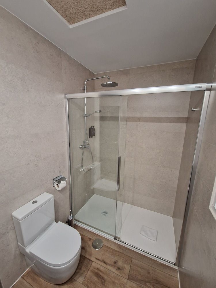 Virgen de los Reyes Hotel Double Room 6