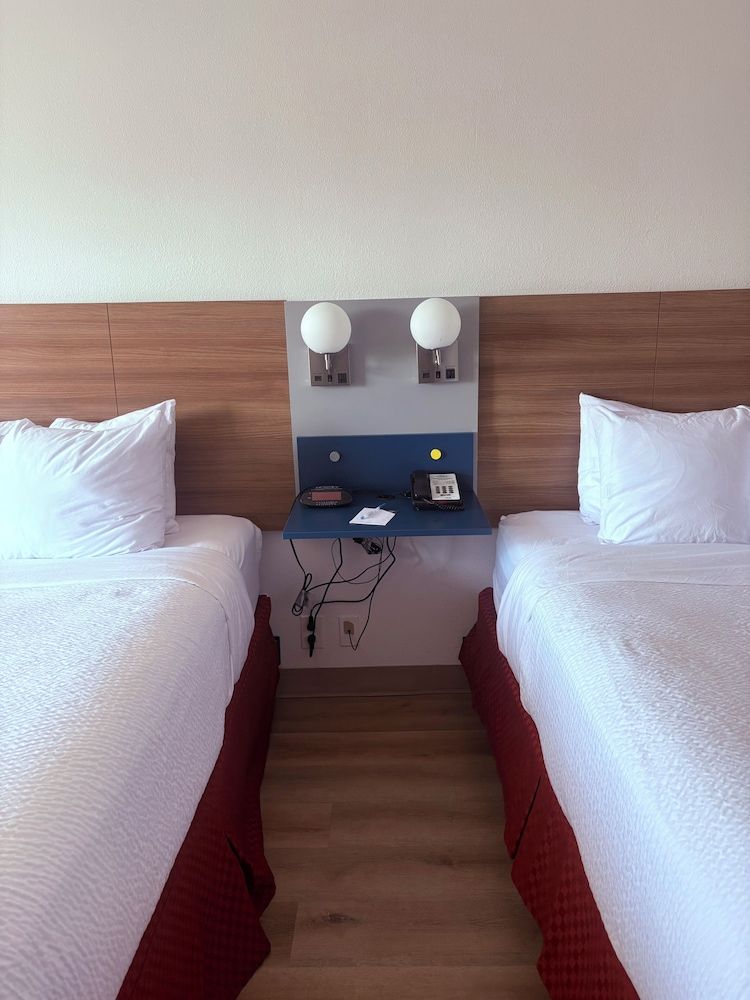 Standard Room, 2 Queen Beds