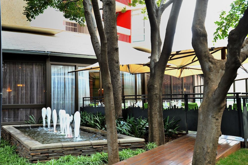 undefined The Parktonian All Suite Hotel 2