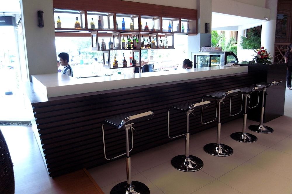 undefined The Cha-am Methavalai Hotel 9