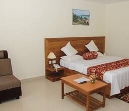 undefined White Coral 5