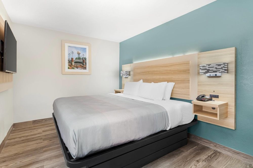 Standard Room, 1 King Bed, Non Smoking