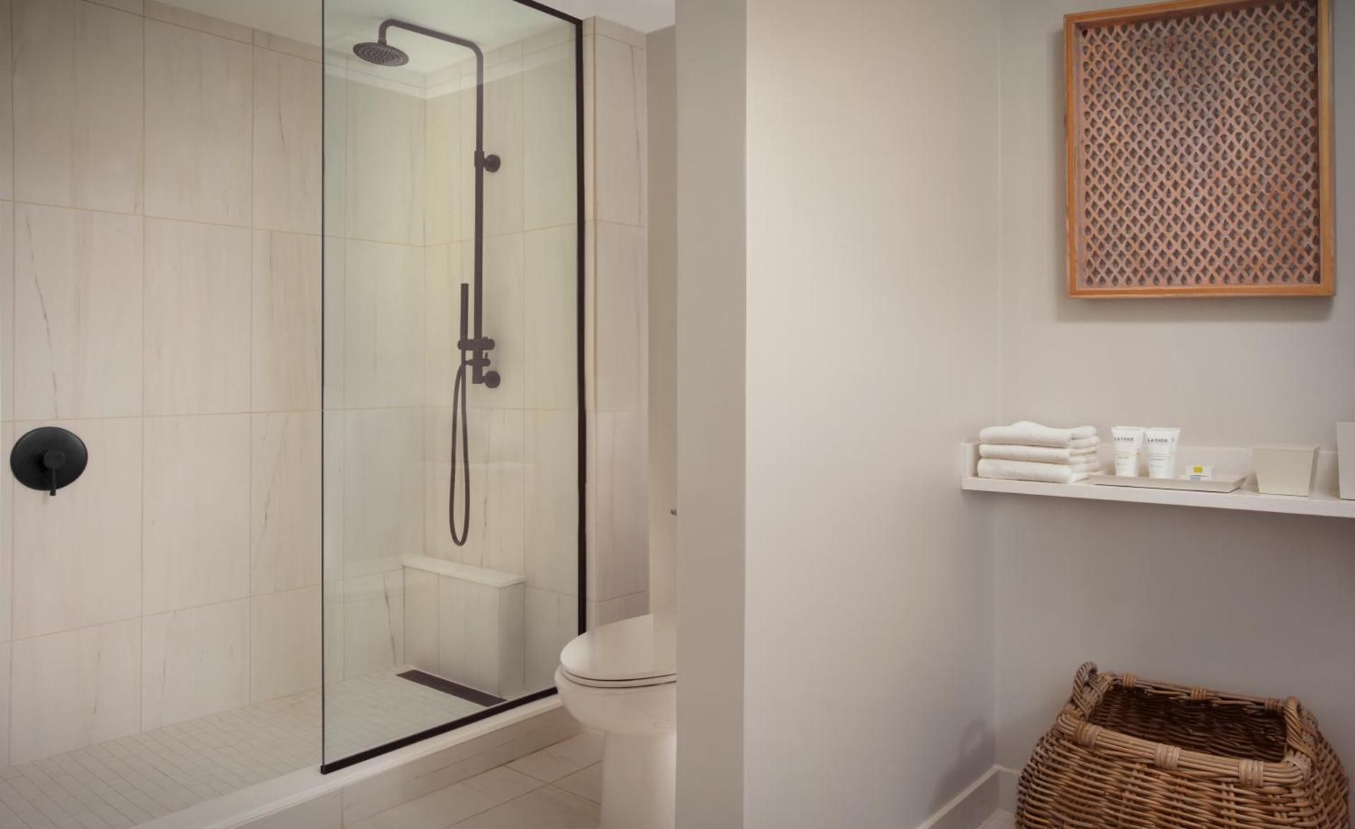 Pelican Grand Beach Resort - A Noble House Resort City View Room, 1 King 3