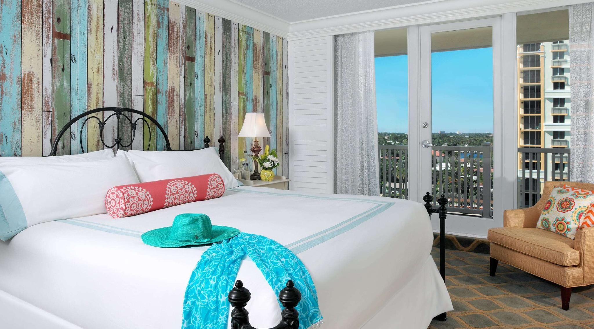 Pelican Grand Beach Resort - A Noble House Resort City View Room, 1 King