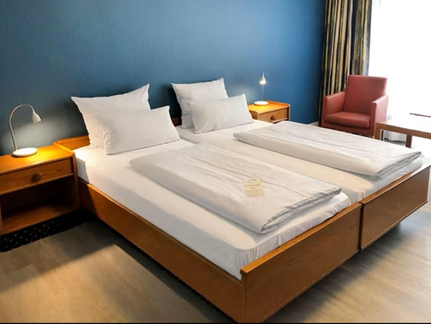 1 Bedroom Suite Twin Beds