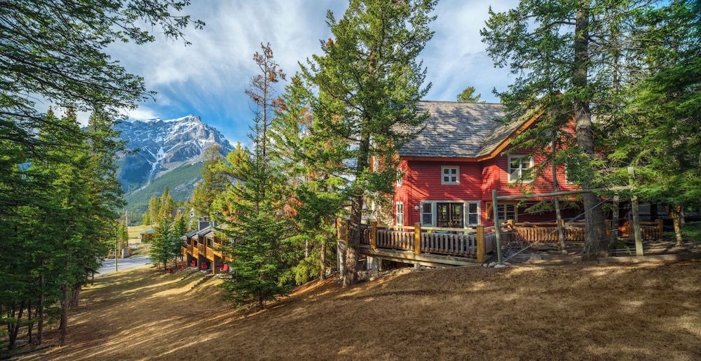undefined Buffalo Mountain Lodge 6