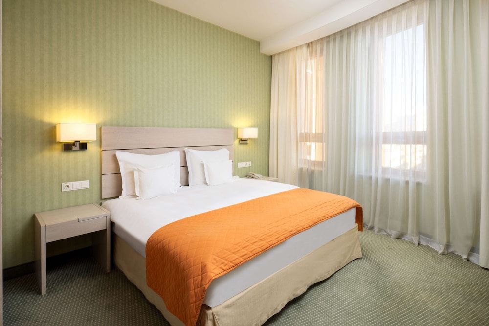Golden Tulip Ana Tower Sibiu Executive Room, 1 King Bed
