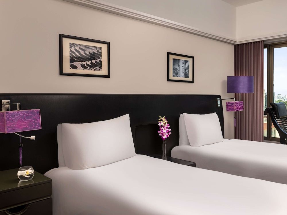 Luxury Room, 1 King Bed, City View