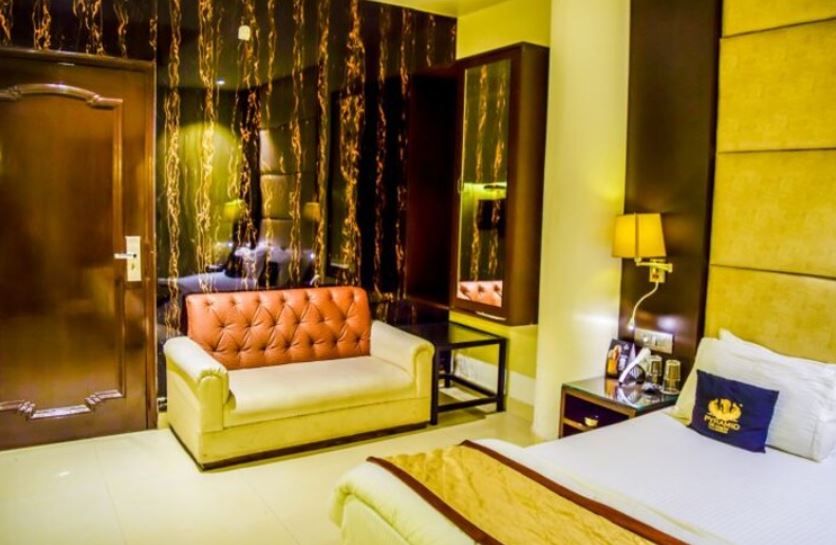 Hotel Puran Palace ( Pyramid ) Super Deluxe Room 2