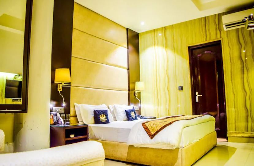 Hotel Puran Palace ( Pyramid ) Super Deluxe Room 3