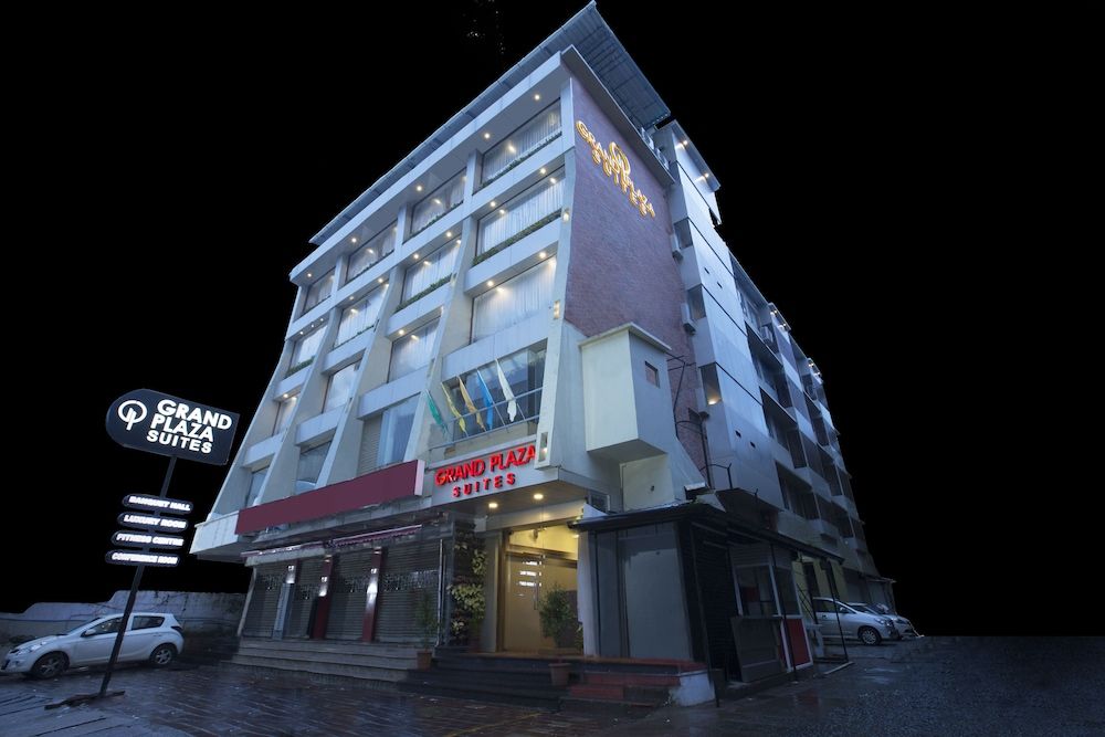 undefined Grand Plaza Suites