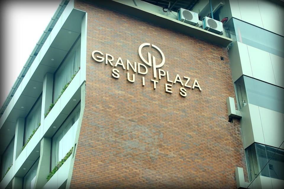 undefined Grand Plaza Suites 6