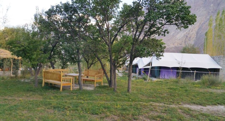 undefined Dowa Deluxe Camp