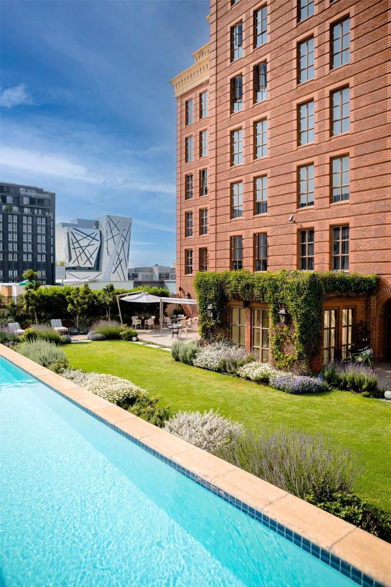 undefined 54 on Bath, Johannesburg Rosebank 8