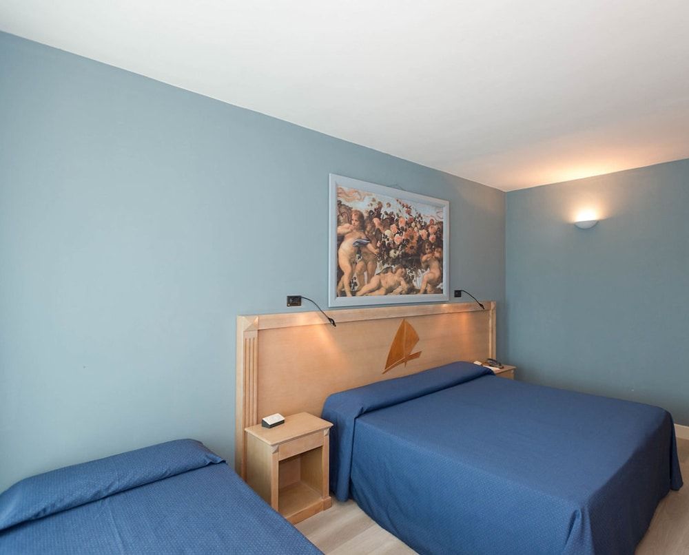 undefined Grand Hotel Continental 5