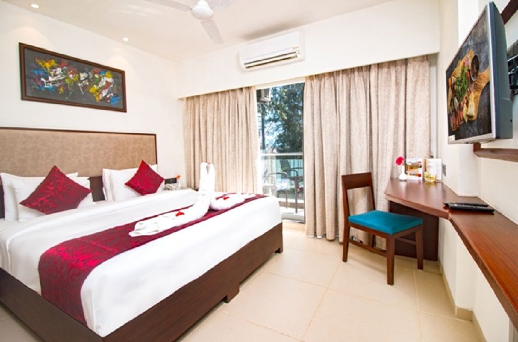 Mountain View Queen Room