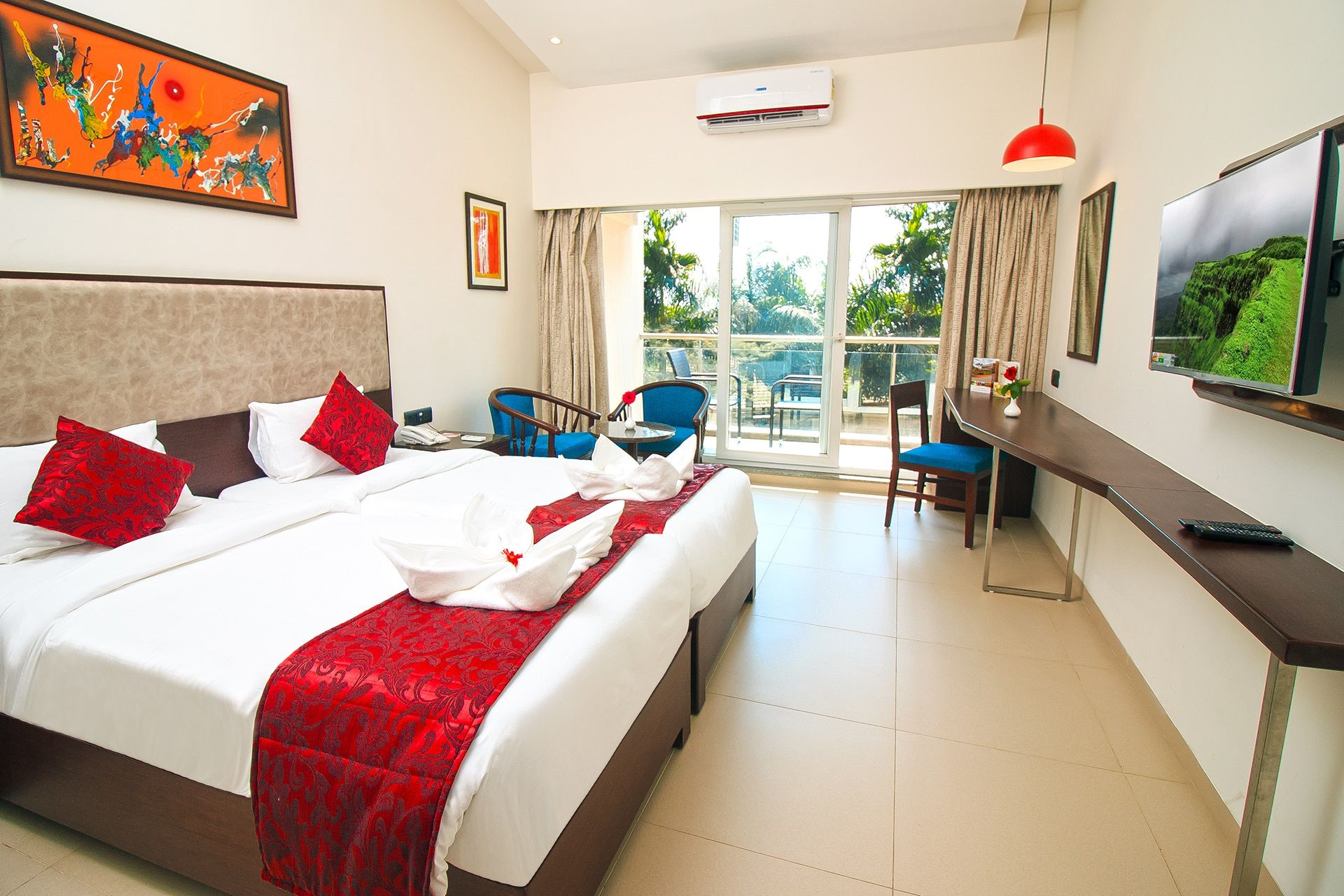 7 Apple Hotel Lonavala Garden View Twin Room 2