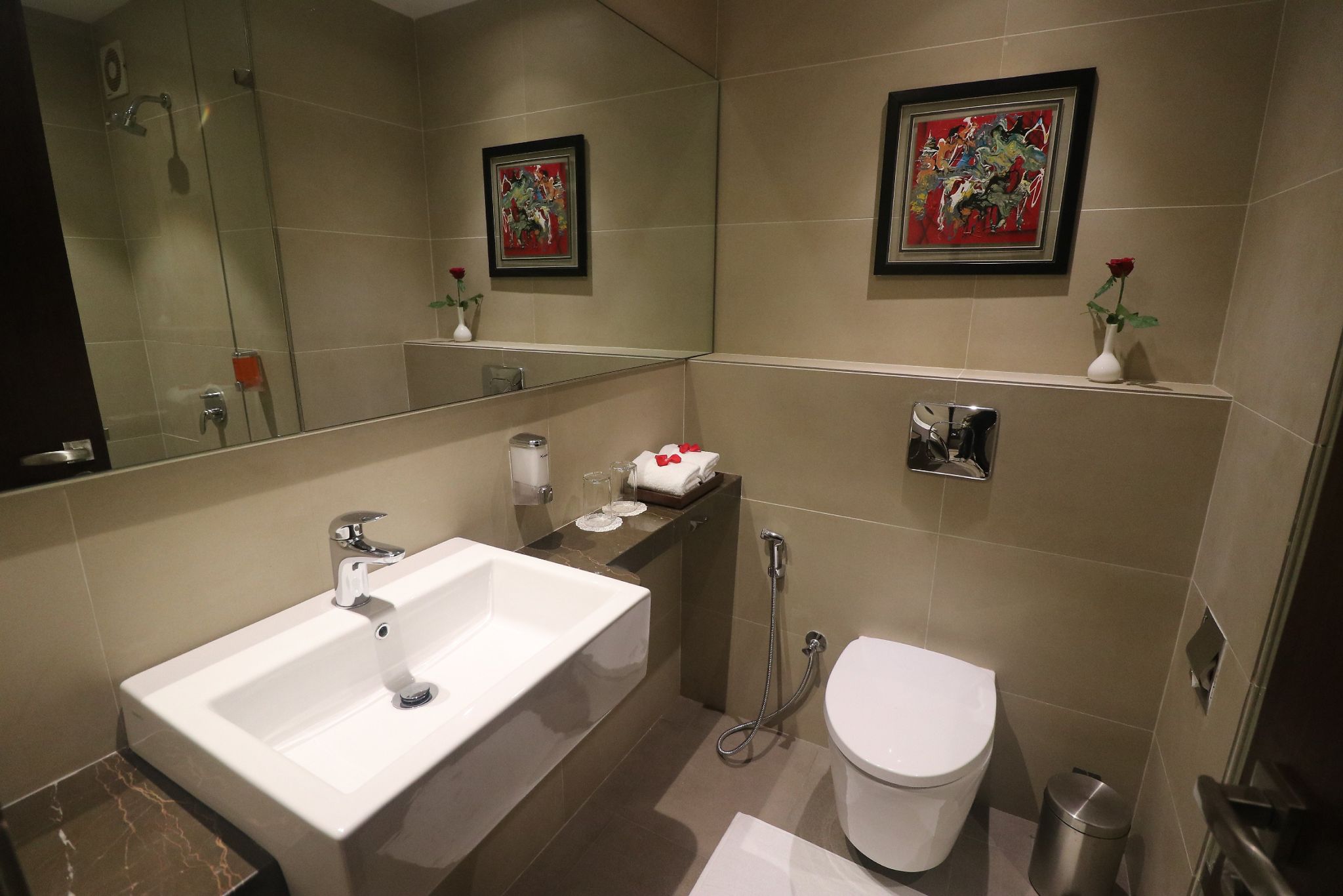 7 Apple Hotel Lonavala Garden View Twin Room 7