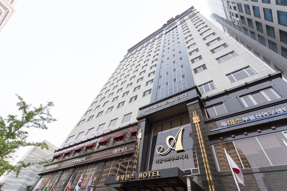 undefined Yeoksam Artnouveau City Hotel and Residence 5