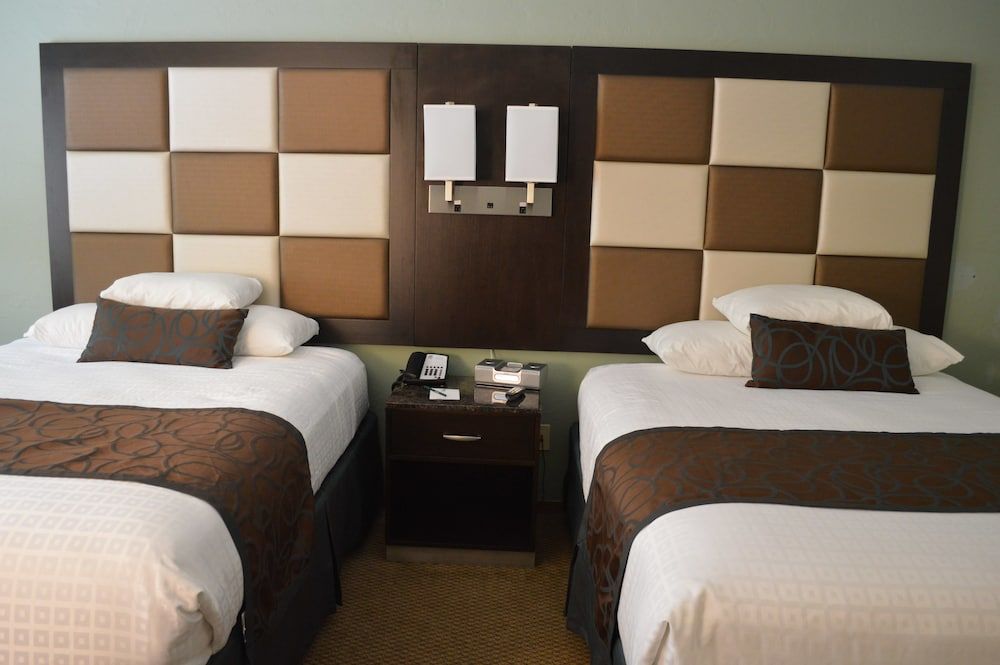 Room, 2 Queen Beds (Pet Friendly)