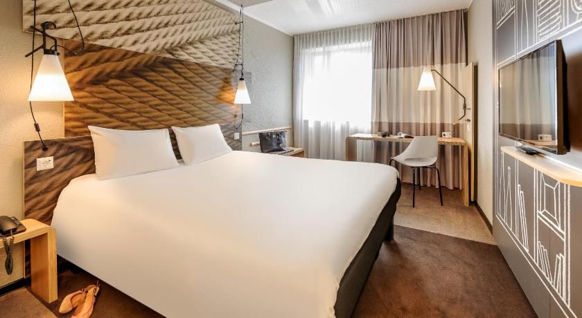 undefined ibis Berlin Mitte 4