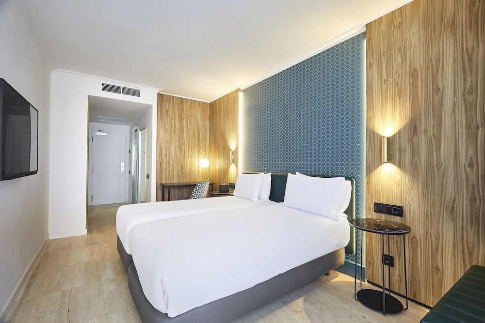 undefined Hotel Exe Mitre 5