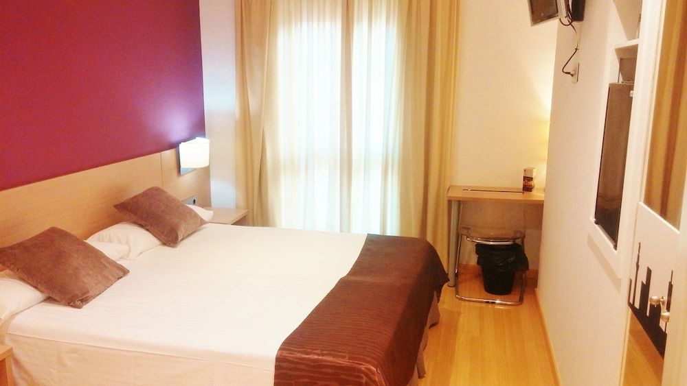 Hotel Abbot Double Room 2