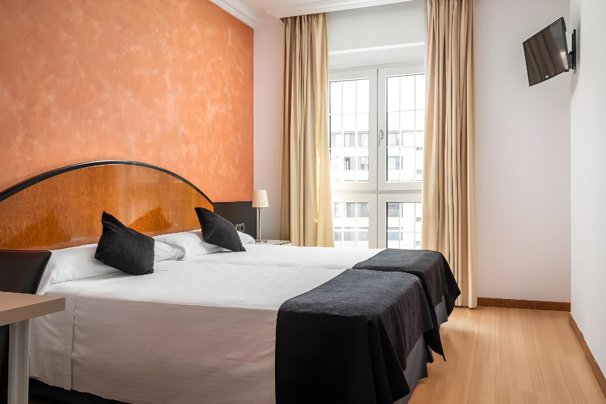 undefined Hotel Abbot 6