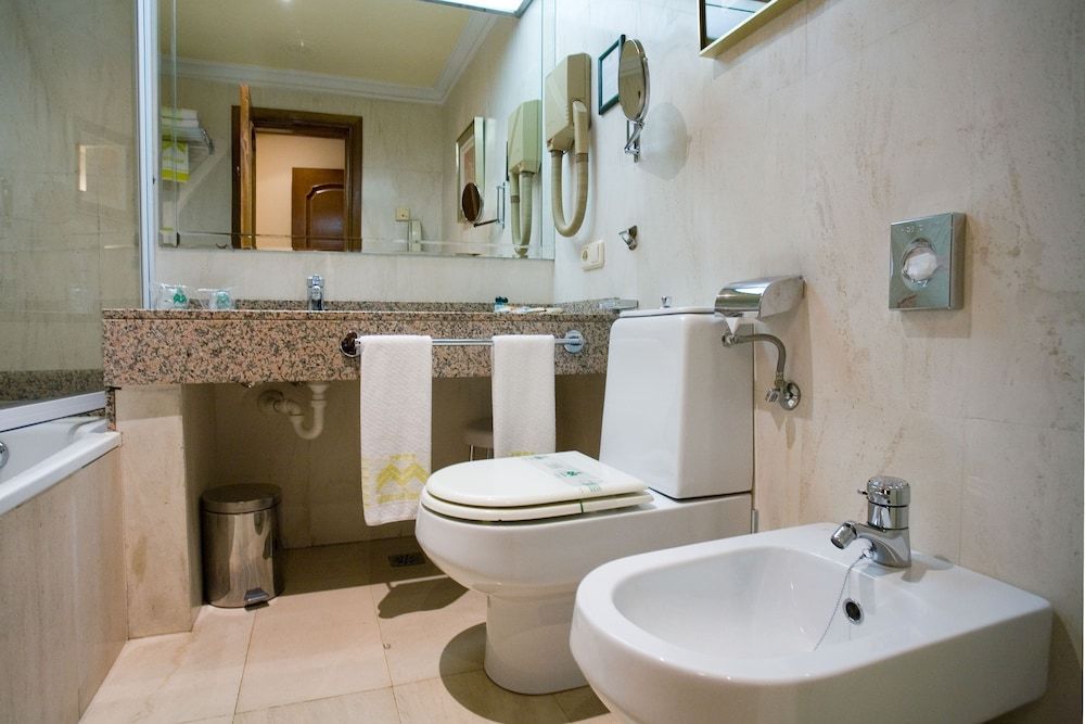 Hotel María Luisa Double Room 17