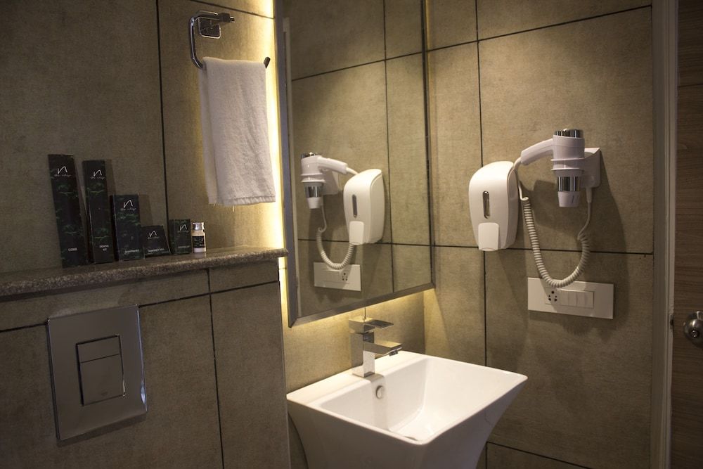 The Nilaya | Boutique Hotel, Cafe & Bar Deluxe Room 8
