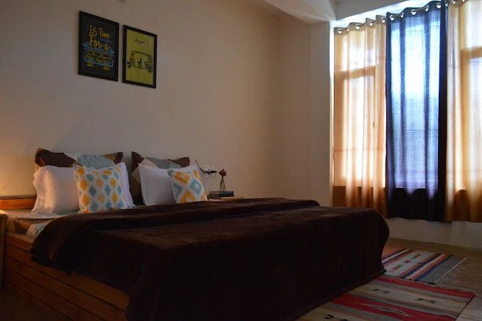 undefined Old House 4