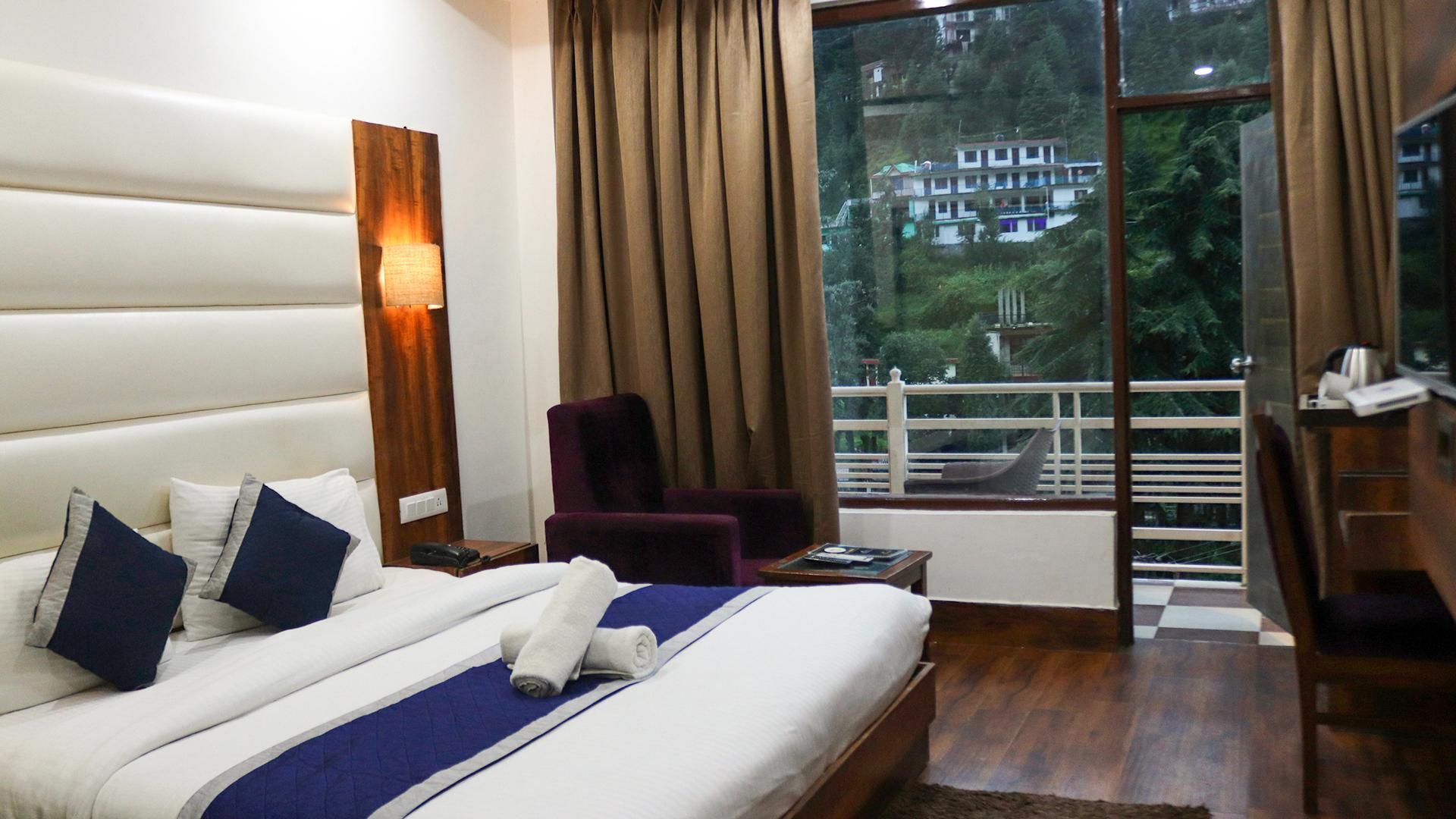 Family Suite with Balcony