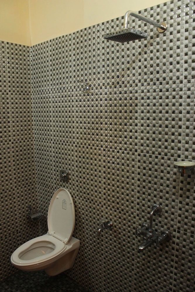 Bastian Homestay Standard Double Room 5