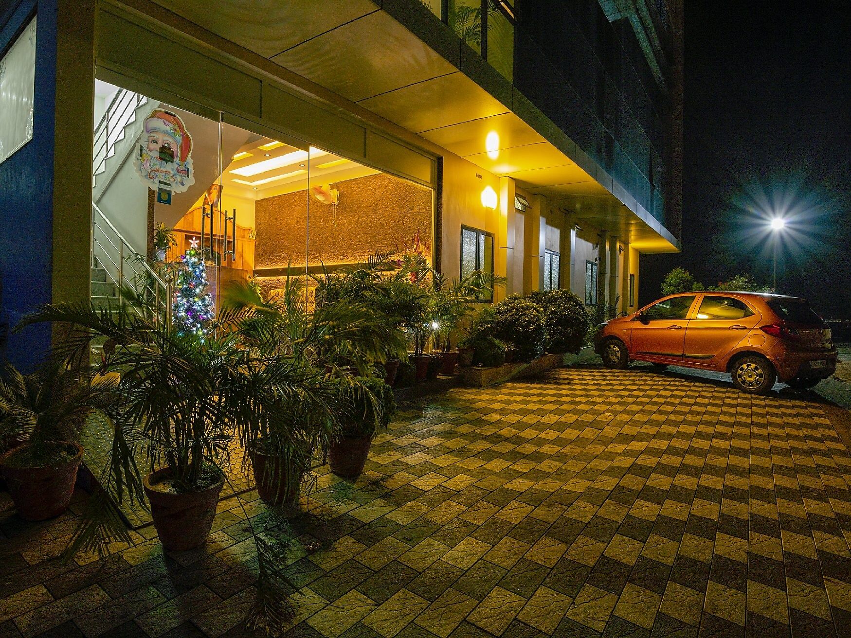 undefined Ebenezer Plaza 9