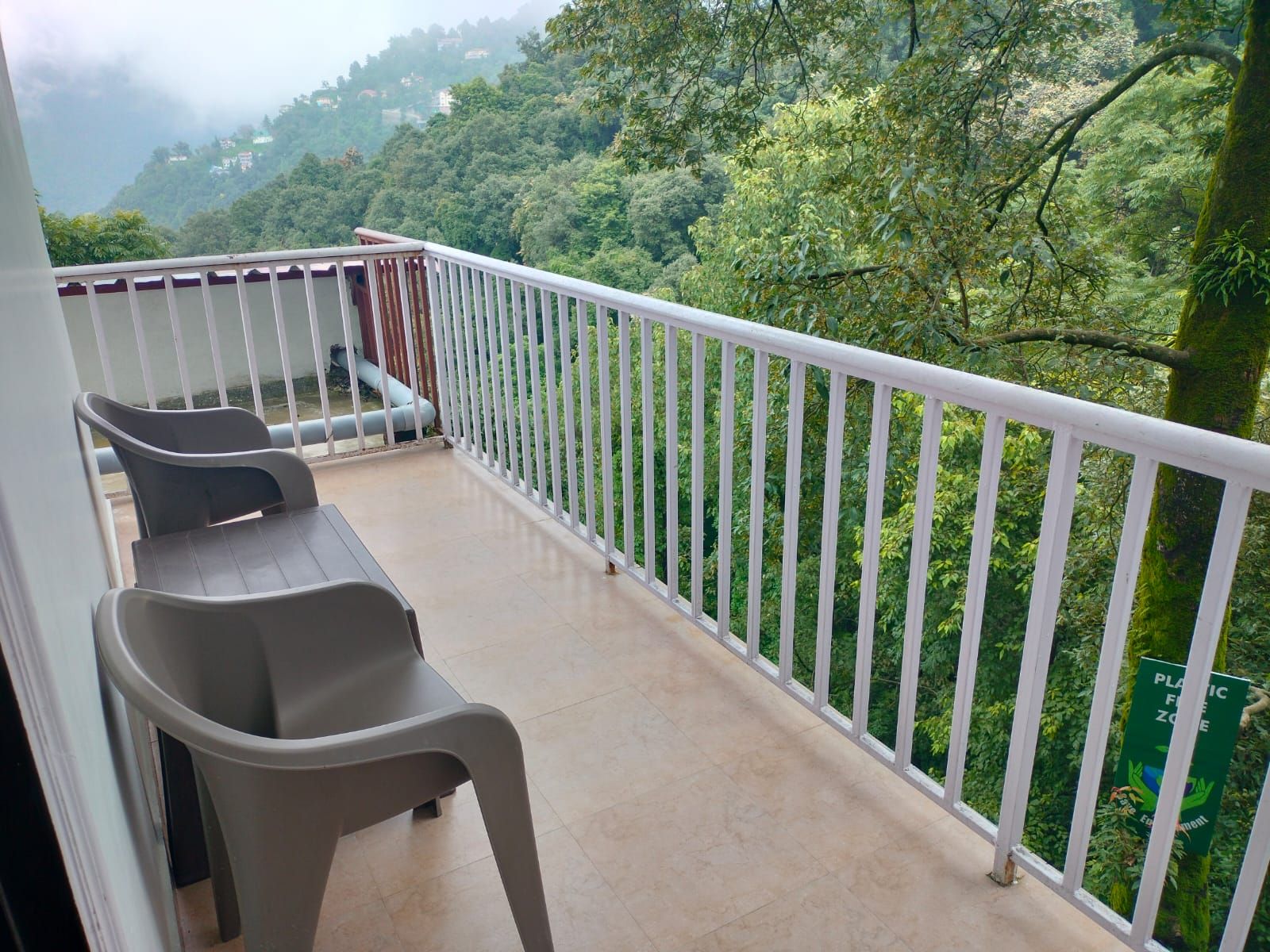 Jungle Room with Balcony ( Jungle View )