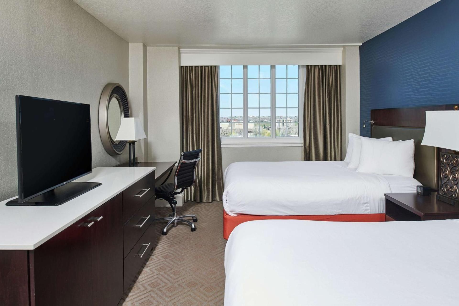 2 Full Beds