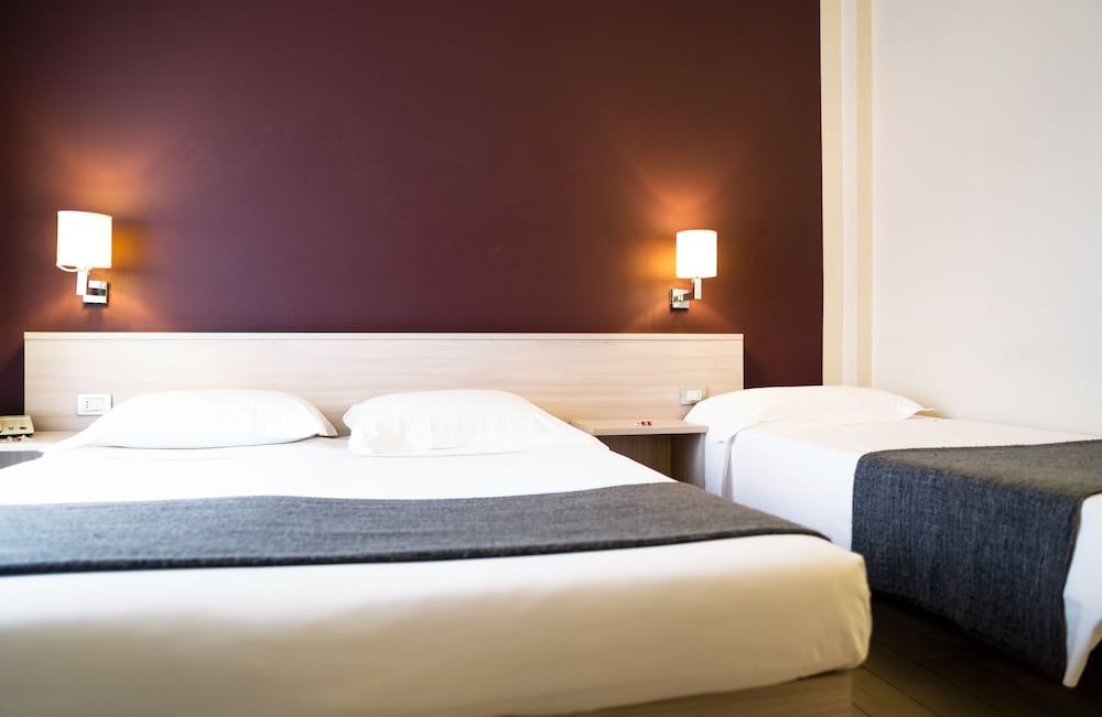 Scarlatti Hotel Milano Triple Room 6