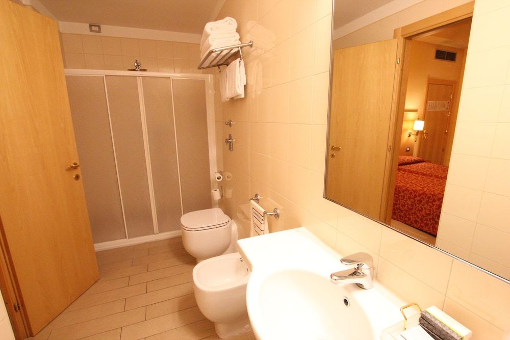 Scarlatti Hotel Milano Single Room 7