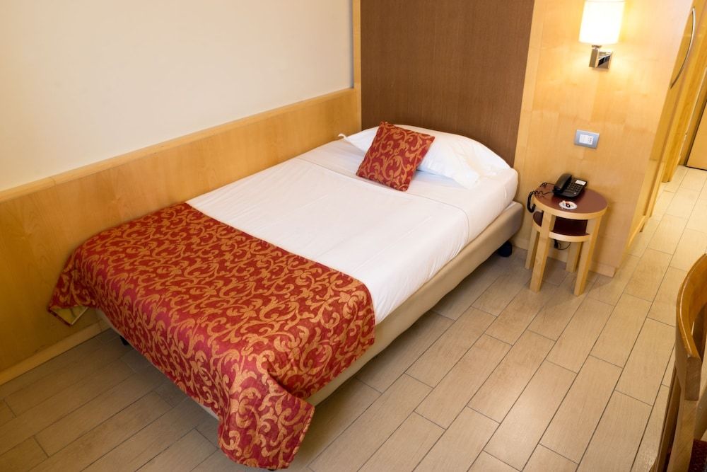 Scarlatti Hotel Milano Single Room