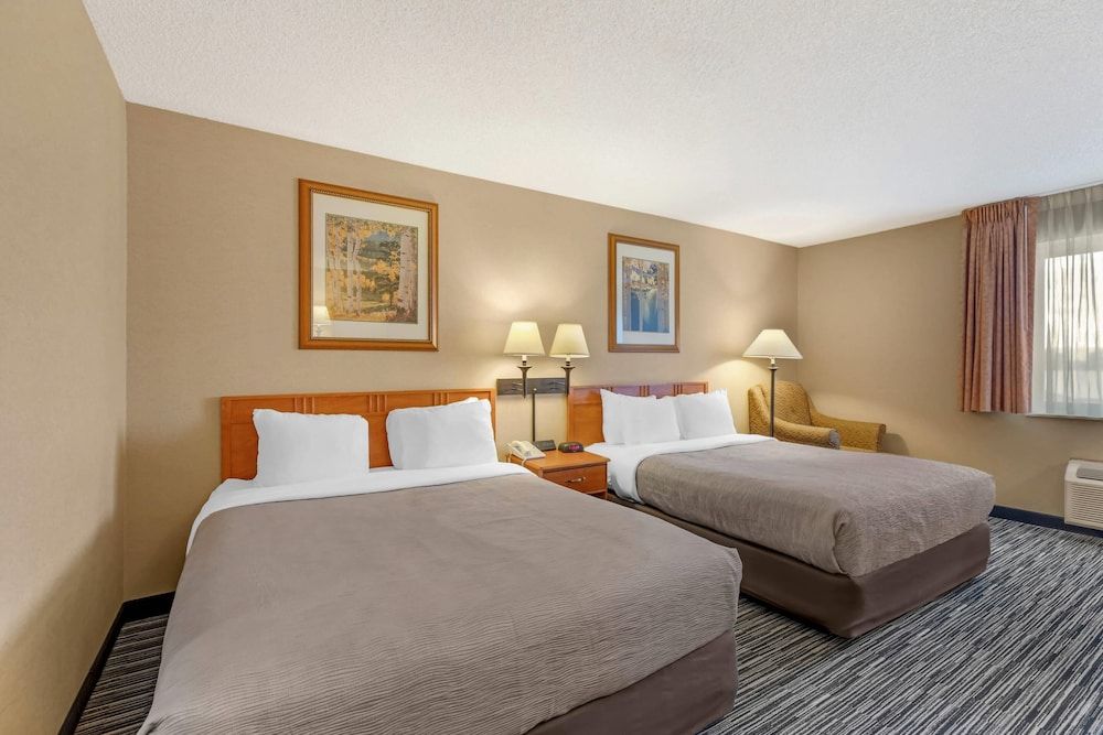 Standard Room, 2 Queen Beds, Non Smoking